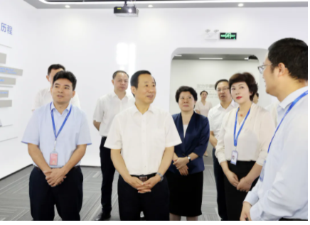 xu dazhe, secretary of hunan provincial party committee, pointed out during his investigation of cngr that it would continuously improve its global market share by relying on scientific and technologi